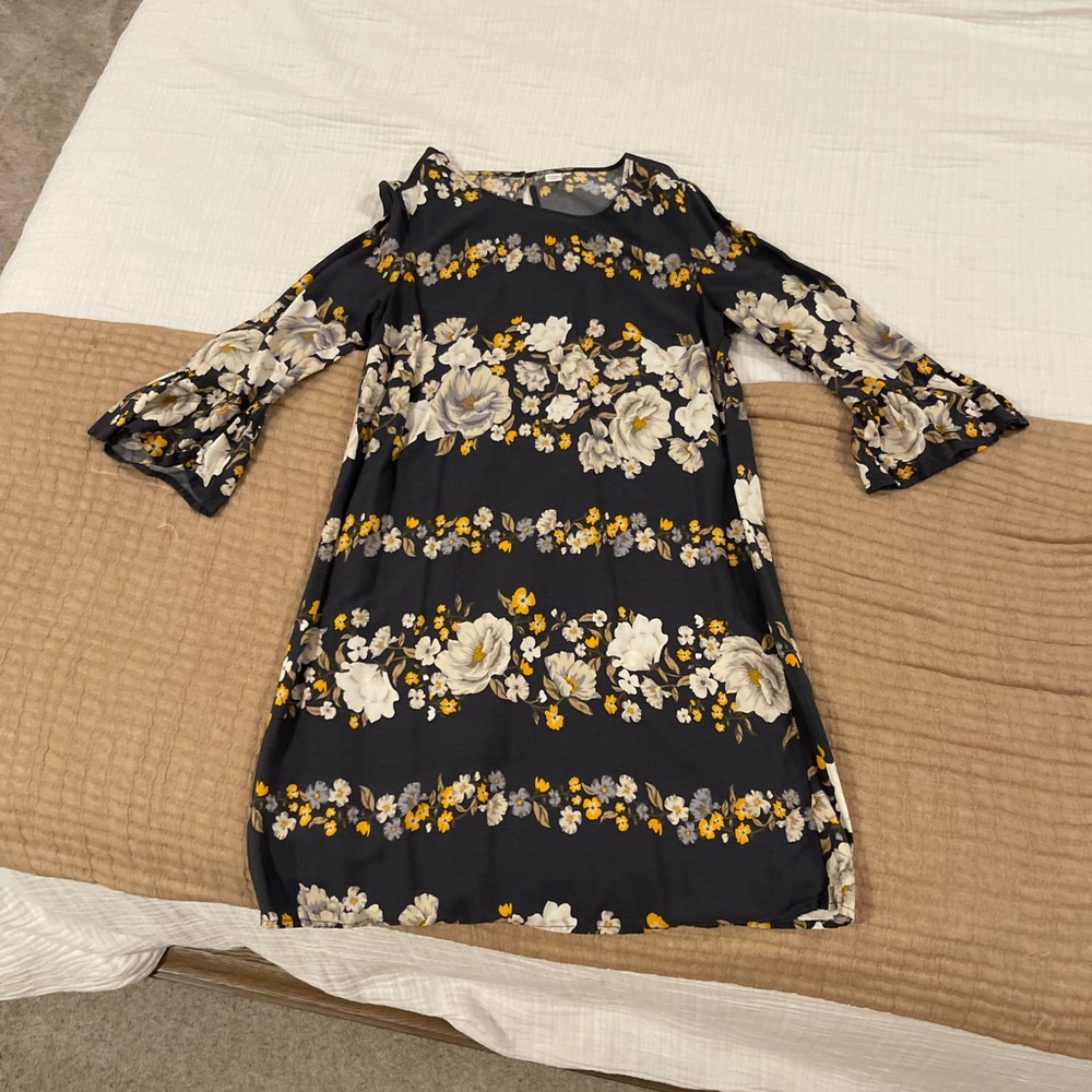 Old Navy Floral Bell-Sleeve Shift Dress Navy with Ivory and Yellow Blooms